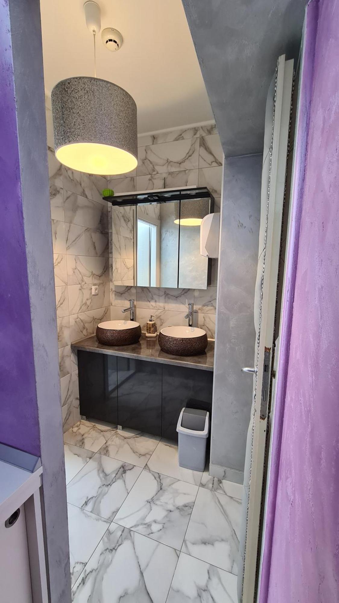 Lux Apartments With Pool Dex Zemun Polje Екстериор снимка
