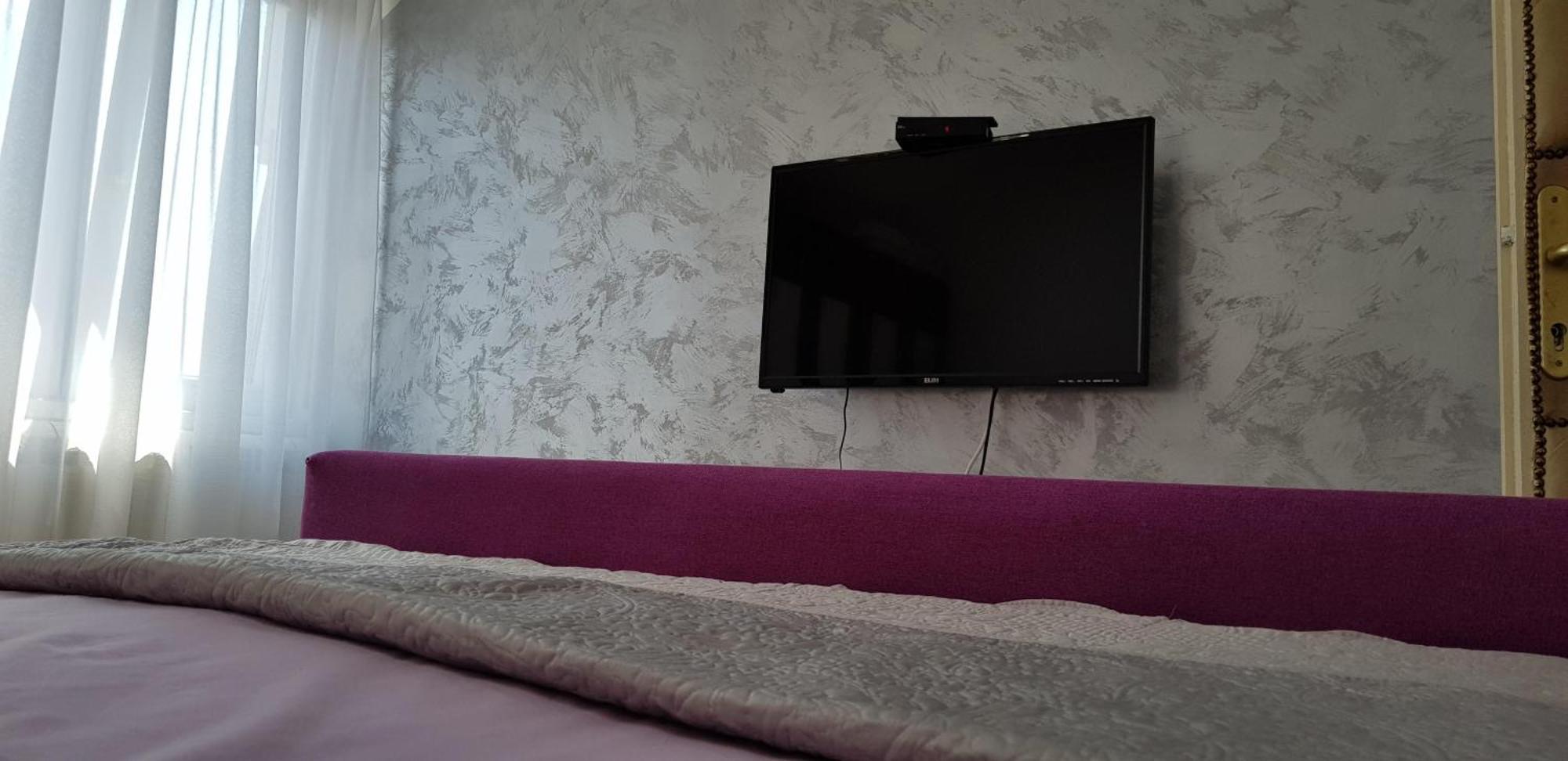 Lux Apartments With Pool Dex Zemun Polje Стая снимка